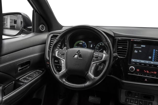 2020 MITSUBISHI OUTLANDER - 21