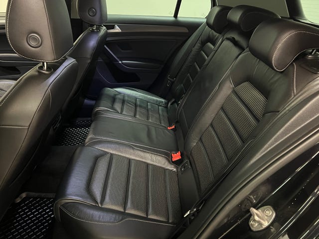 2019 VOLKSWAGEN GOLF - 27