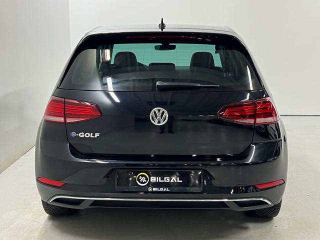 2019 VOLKSWAGEN GOLF - 11