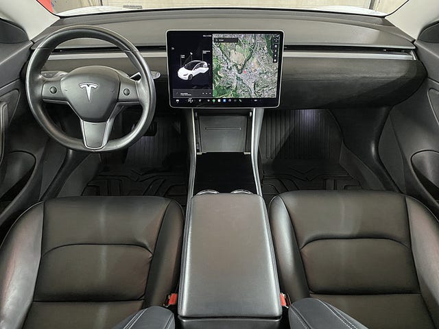 2019 TESLA MODEL 3 - 12