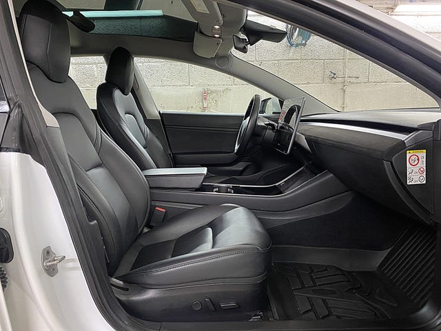 2019 TESLA MODEL 3 - 11