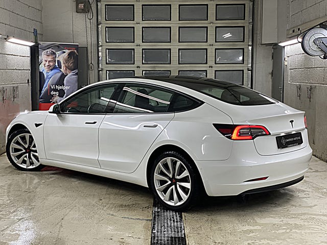 null 2019 TESLA MODEL 3-4