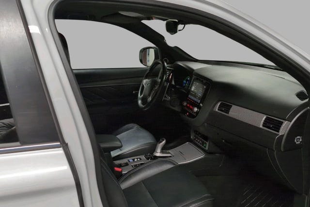 2020 MITSUBISHI OUTLANDER - 15