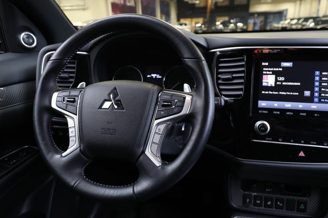 2020 MITSUBISHI OUTLANDER - 16