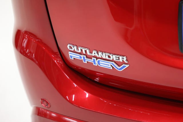 2020 MITSUBISHI OUTLANDER - 10