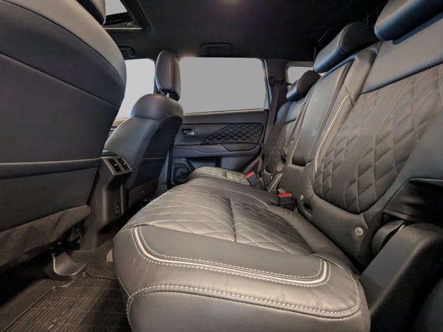 2020 MITSUBISHI OUTLANDER - 20