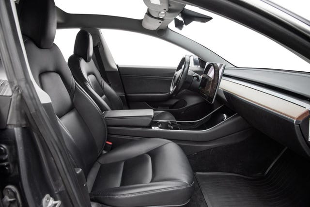 2019 TESLA MODEL 3 - 25