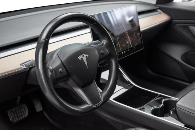 2019 TESLA MODEL 3 - 20