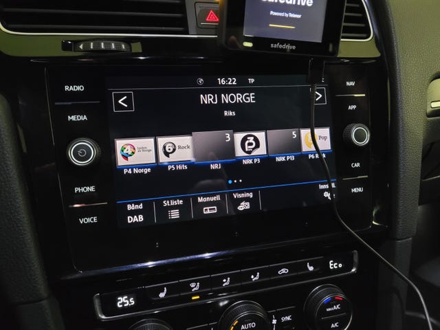 2018 VOLKSWAGEN GOLF - 17