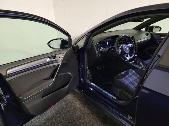 2018 VOLKSWAGEN GOLF - 10