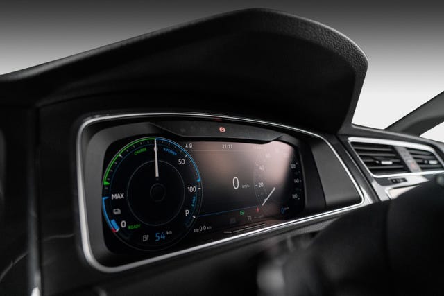 2019 VOLKSWAGEN GOLF - 21