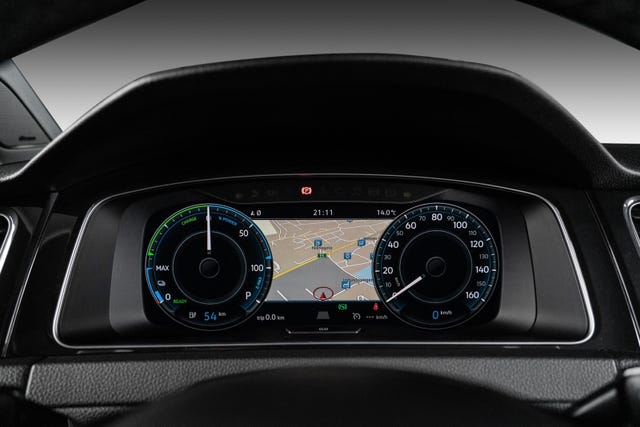 2019 VOLKSWAGEN GOLF - 22