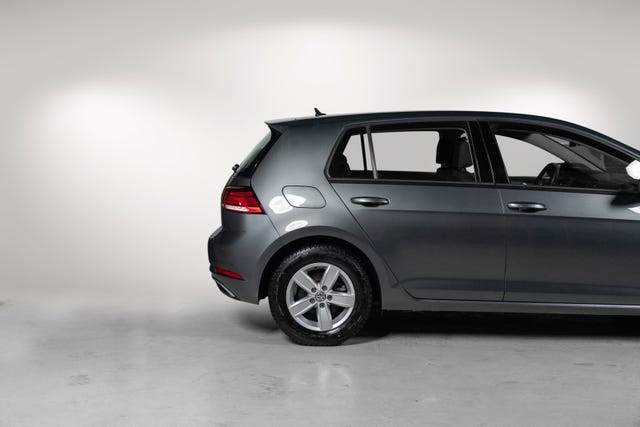 WVWZZZAUZK8907798 2019 VOLKSWAGEN GOLF-2
