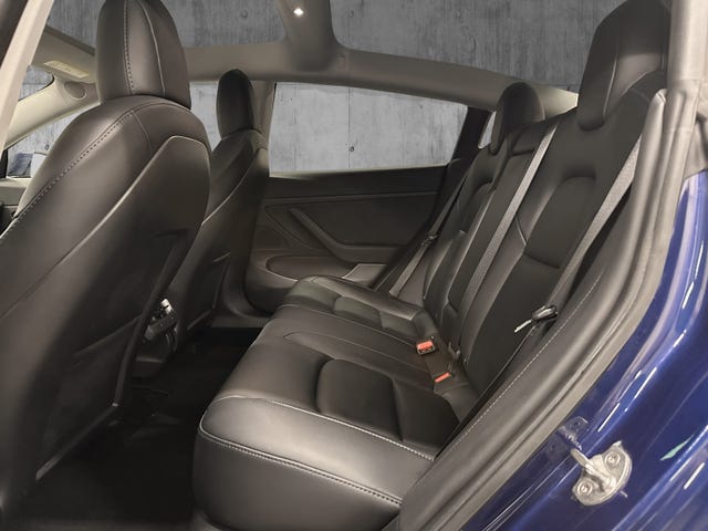 2021 TESLA MODEL 3 - 31