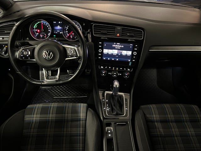 2019 VOLKSWAGEN GOLF - 7