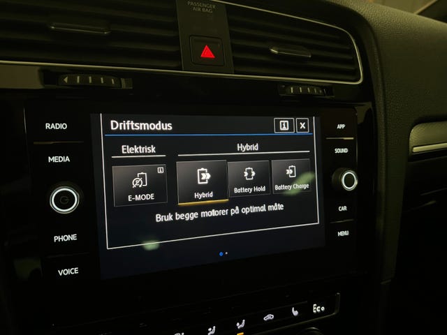 2019 VOLKSWAGEN GOLF - 15