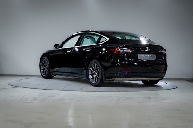 2019 TESLA MODEL 3 - 10