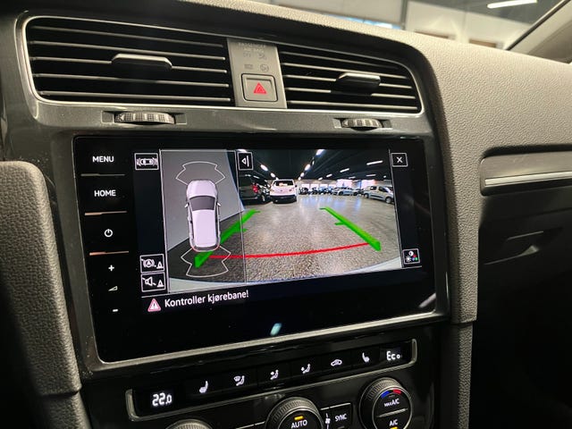 2019 VOLKSWAGEN GOLF - 24