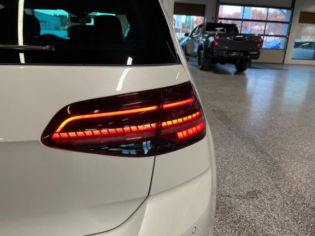 2019 VOLKSWAGEN GOLF - 7