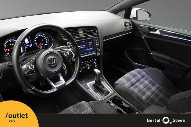 2015 VOLKSWAGEN GOLF - 16