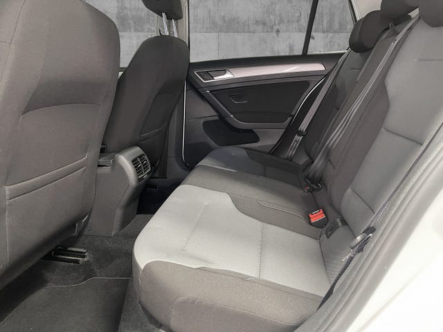 2015 VOLKSWAGEN GOLF - 10