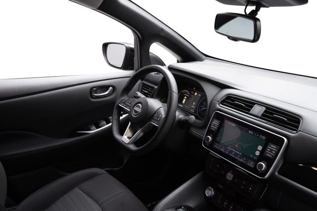 2022 NISSAN LEAF - 20