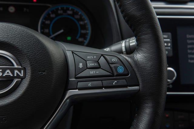2022 NISSAN LEAF - 14