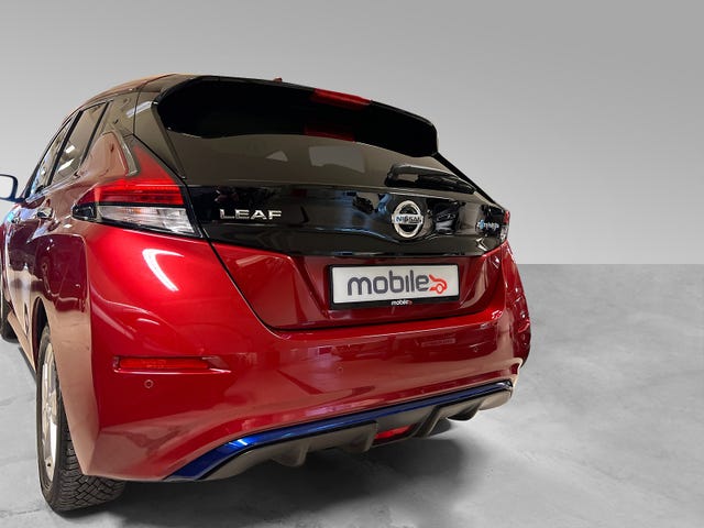 2021 NISSAN LEAF - 10