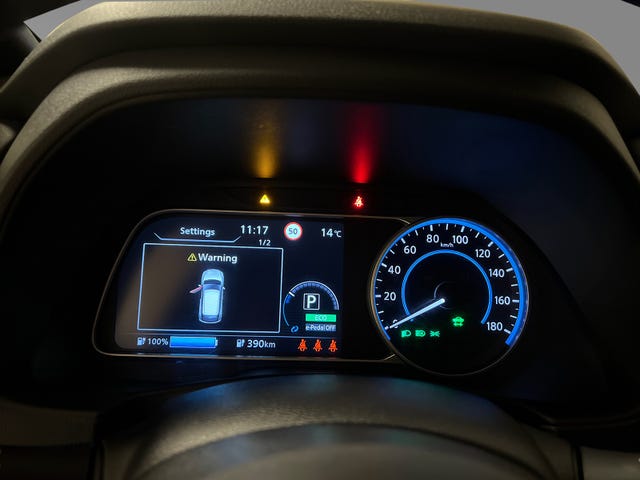 2021 NISSAN LEAF - 20
