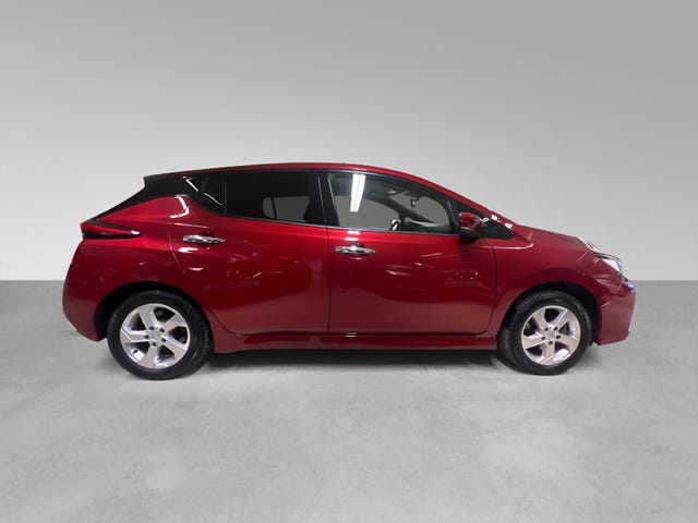 2021 NISSAN LEAF - 11