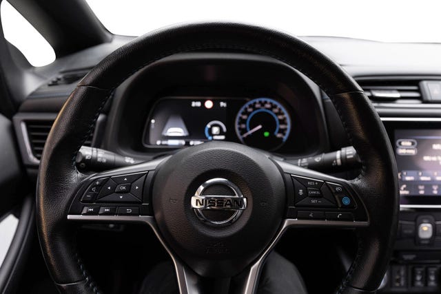 2022 NISSAN LEAF - 13