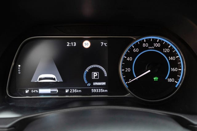 2022 NISSAN LEAF - 15