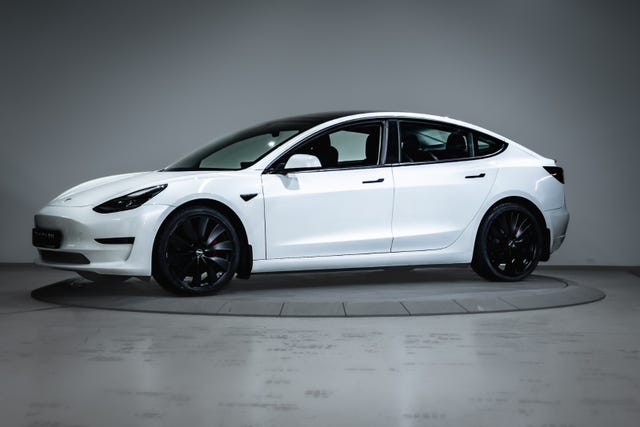 2021 TESLA MODEL 3 - 12