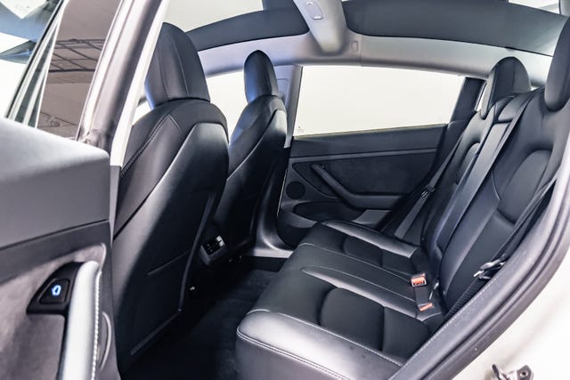 2021 TESLA MODEL 3 - 17