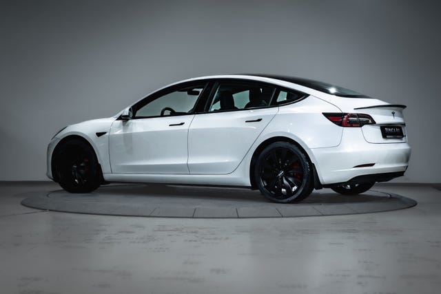 2021 TESLA MODEL 3 - 10