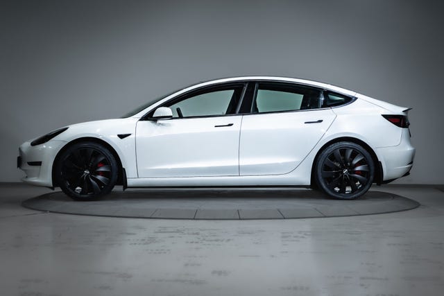 2021 TESLA MODEL 3 - 11