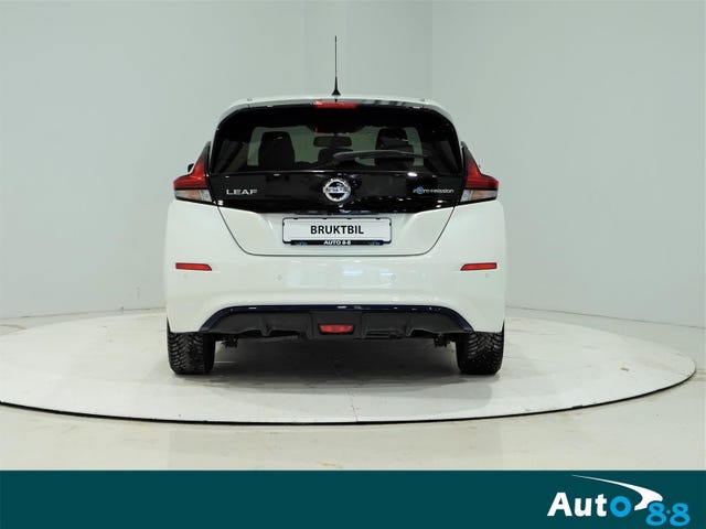 2021 NISSAN LEAF - 8