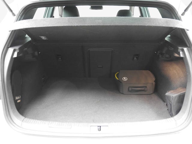 2015 VOLKSWAGEN GOLF - 32