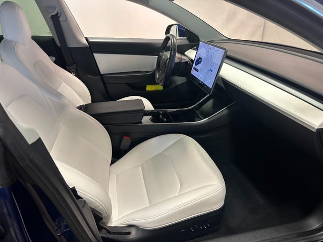 2019 TESLA MODEL 3 - 7