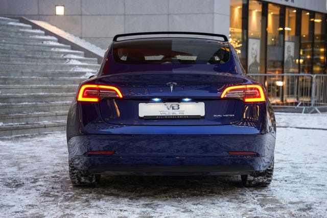 2019 TESLA MODEL 3 - 7