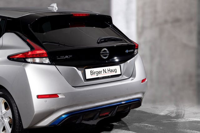 2021 NISSAN LEAF - 7