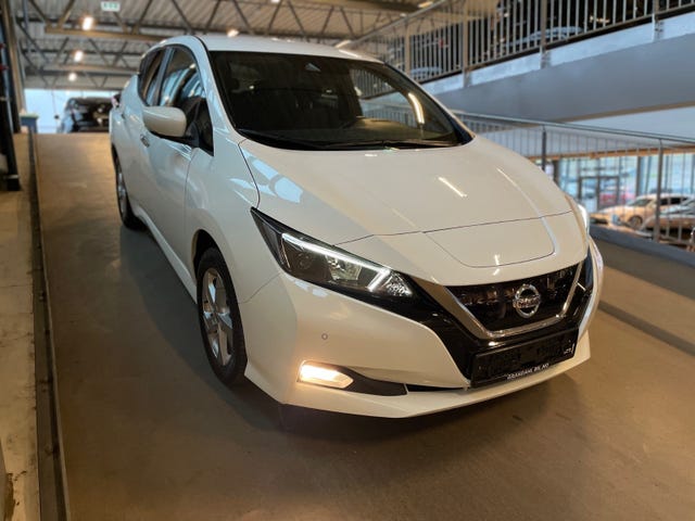 SJNFAAZE1U0116056 2021 NISSAN LEAF-2