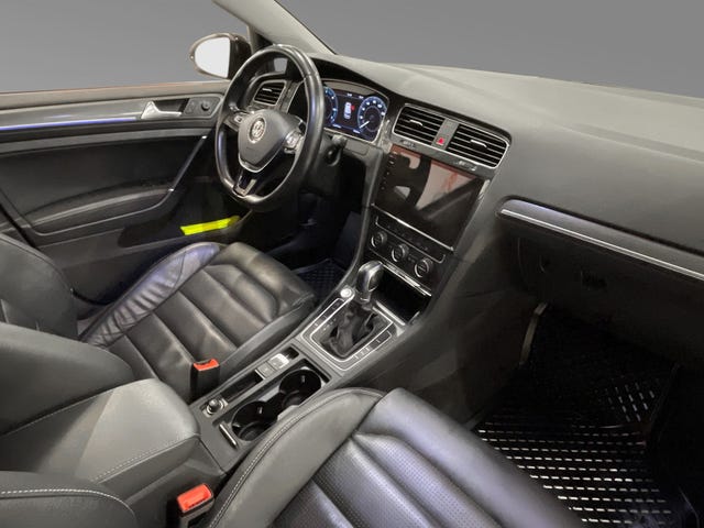 2018 VOLKSWAGEN GOLF - 13