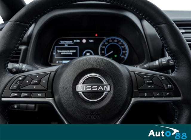 2022 NISSAN LEAF - 14