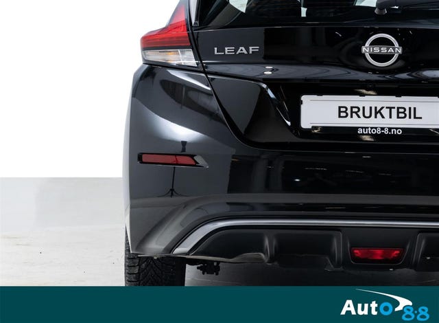 2022 NISSAN LEAF - 11