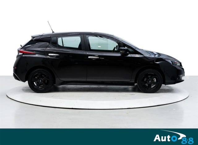 2022 NISSAN LEAF - 9