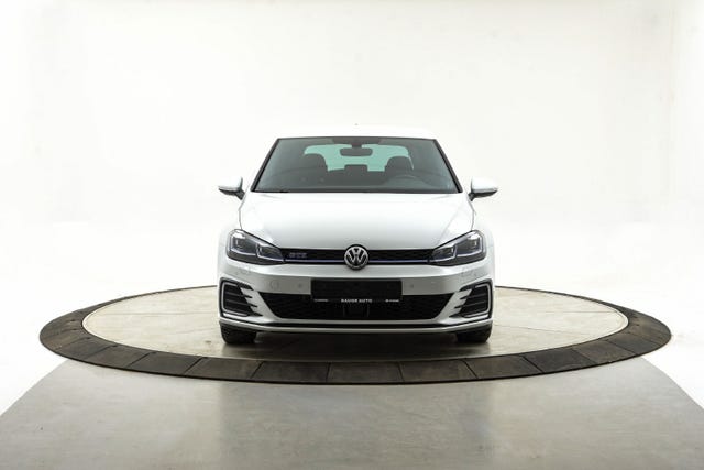 2018 VOLKSWAGEN GOLF - 9