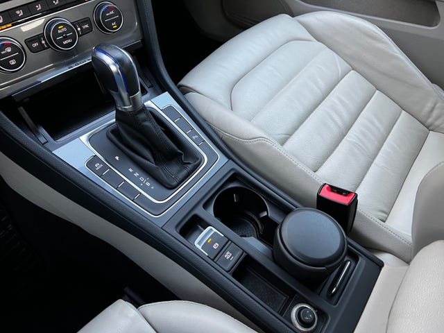 2015 VOLKSWAGEN GOLF - 15