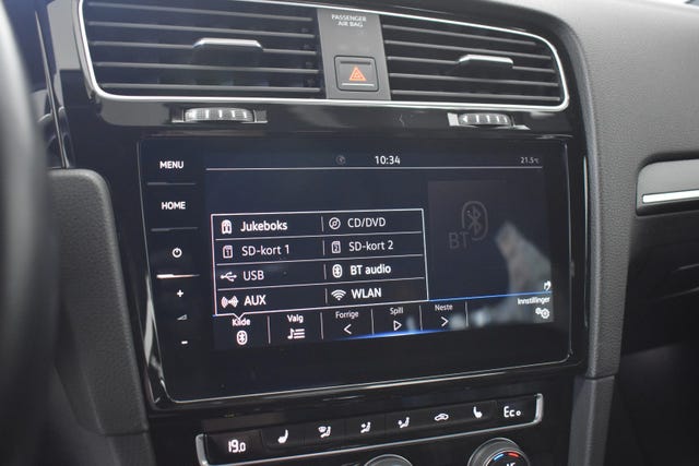 2018 VOLKSWAGEN GOLF - 51