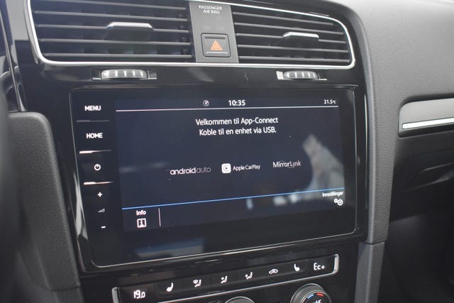 2018 VOLKSWAGEN GOLF - 54